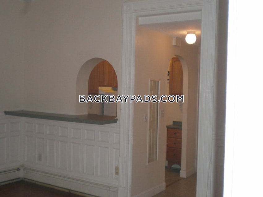 BOSTON - BACK BAY - 1 Bed, 1 Bath - Image 10