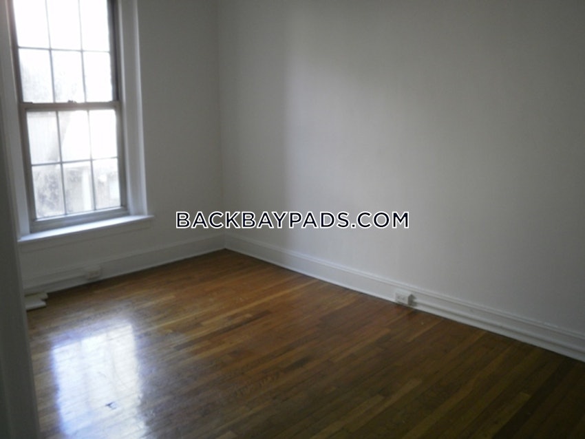 BOSTON - BACK BAY - 2 Beds, 1 Bath - Image 11