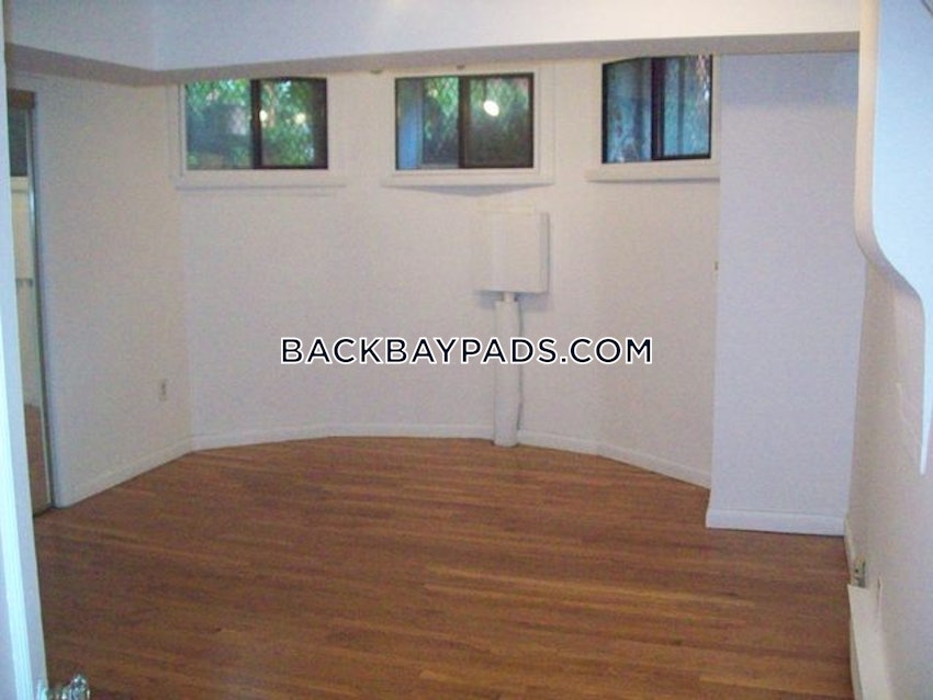 BOSTON - BACK BAY - 1 Bed, 1 Bath - Image 11