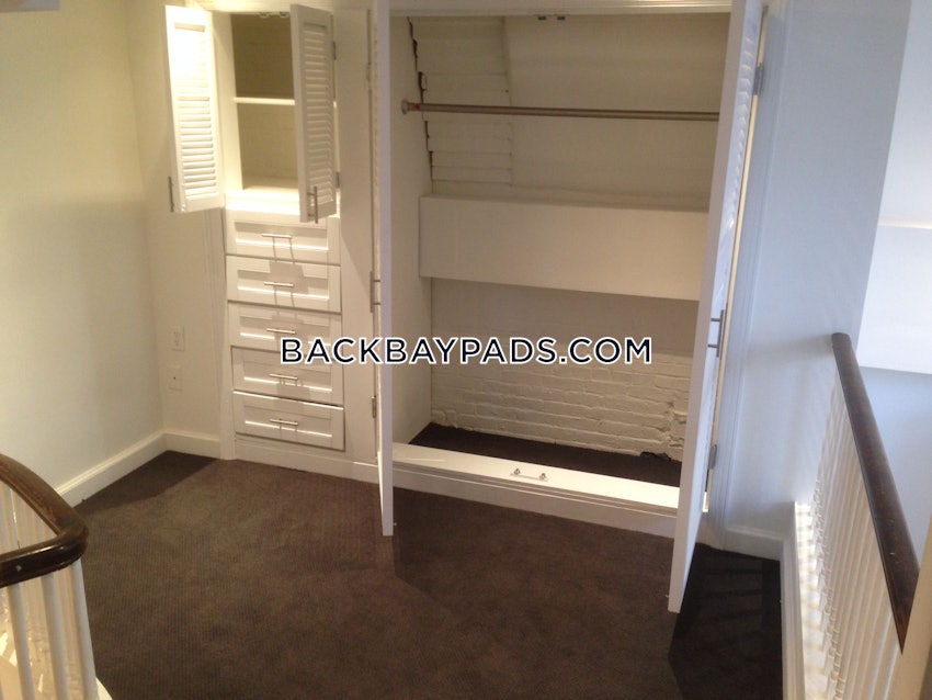 BOSTON - BACK BAY - 1 Bed, 2 Baths - Image 8