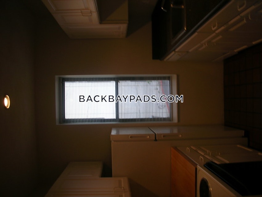 BOSTON - BACK BAY - 2 Beds, 1 Bath - Image 16