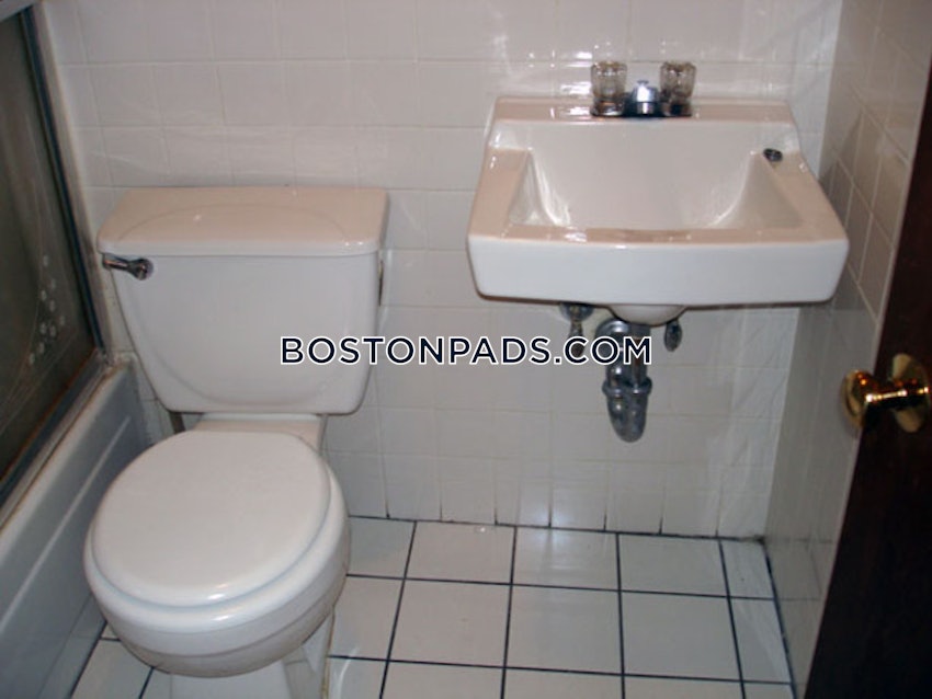BOSTON - BAY VILLAGE - Studio , 1 Bath - Image 1