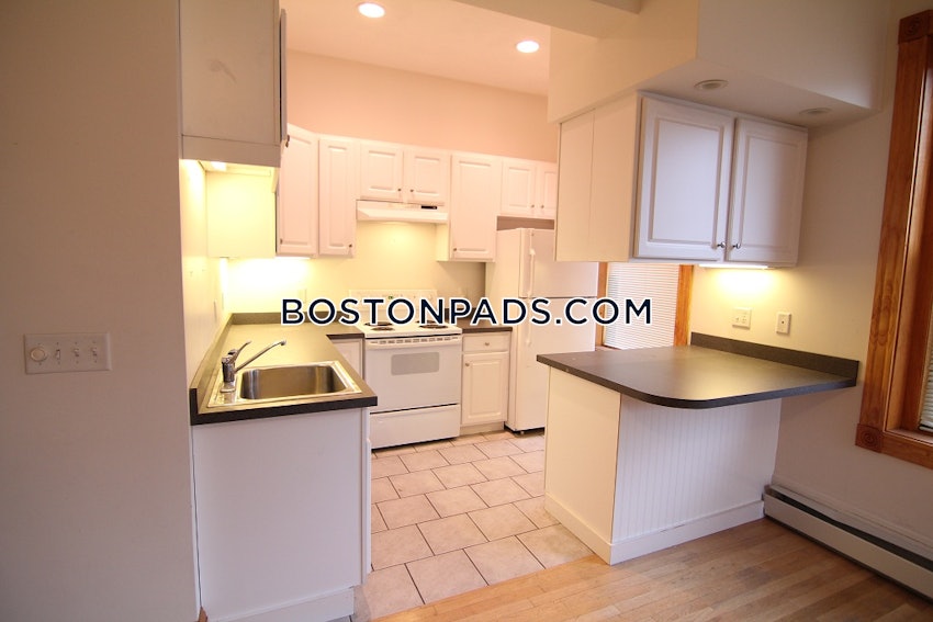 BOSTON - BAY VILLAGE - 2 Beds, 2 Baths - Image 29