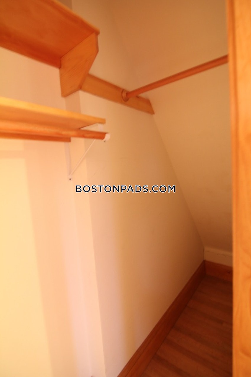 BOSTON - BAY VILLAGE - 2 Beds, 2 Baths - Image 18