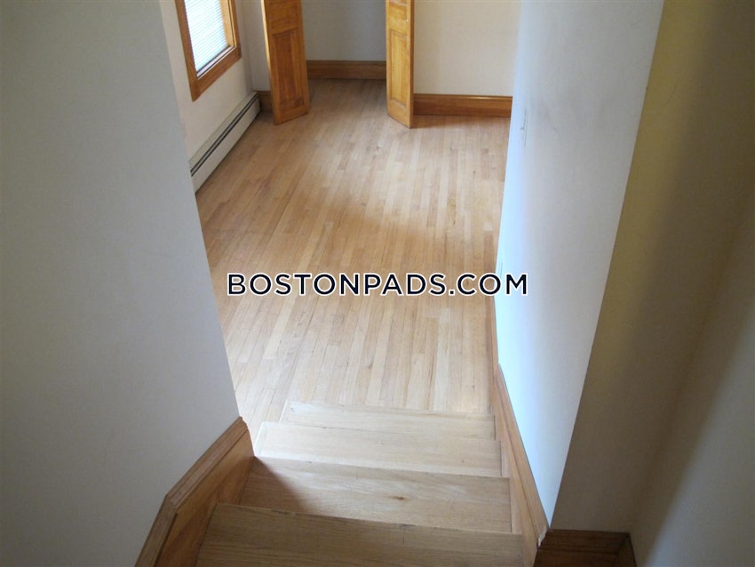 BOSTON - BAY VILLAGE - 2 Beds, 2 Baths - Image 6