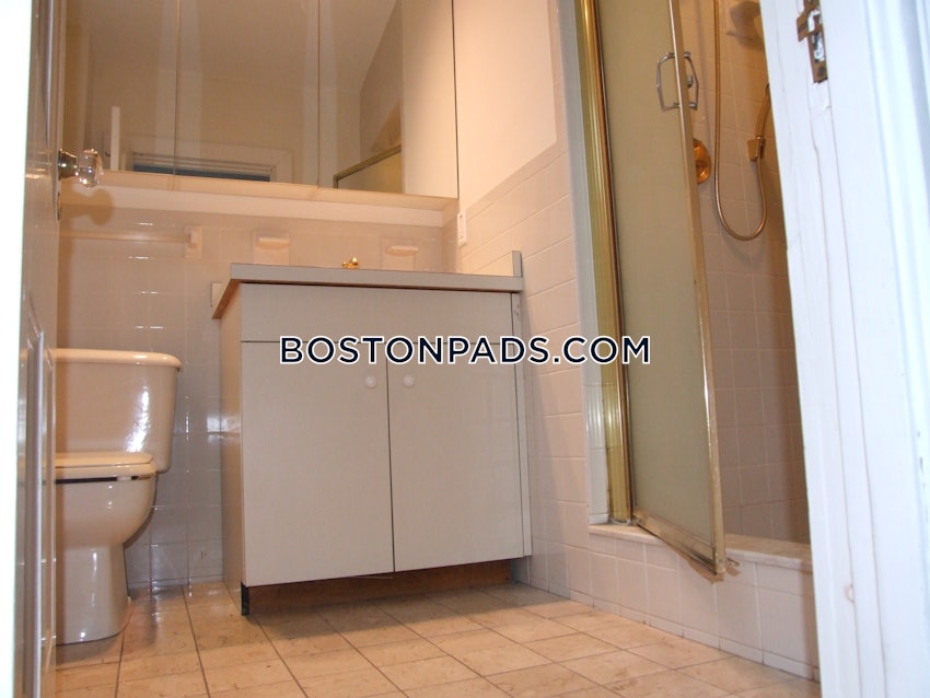 BOSTON - BAY VILLAGE - 2 Beds, 1.5 Baths - Image 15