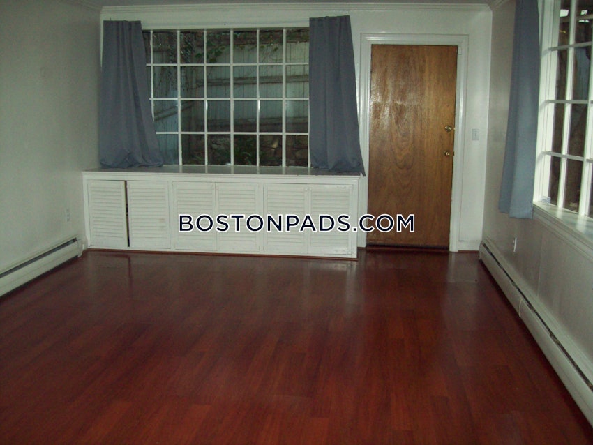 BOSTON - BAY VILLAGE - 1 Bed, 1 Bath - Image 19