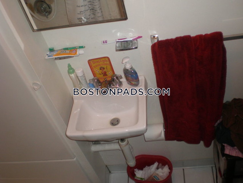 BOSTON - BAY VILLAGE - Studio , 1 Bath - Image 4