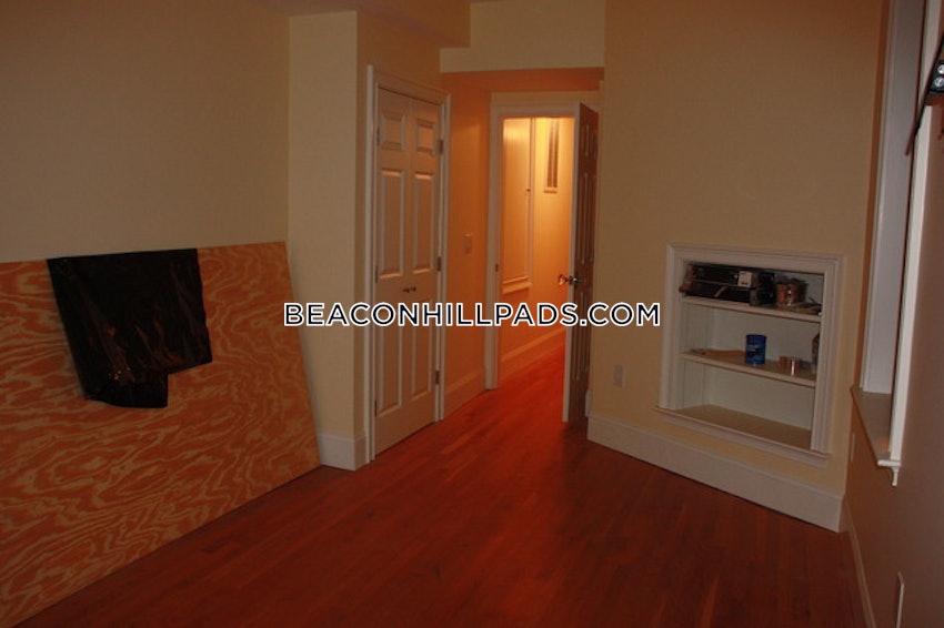 BOSTON - BEACON HILL - 2 Beds, 2 Baths - Image 4