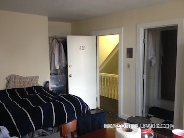 Boston - 0 Beds, 1 Baths