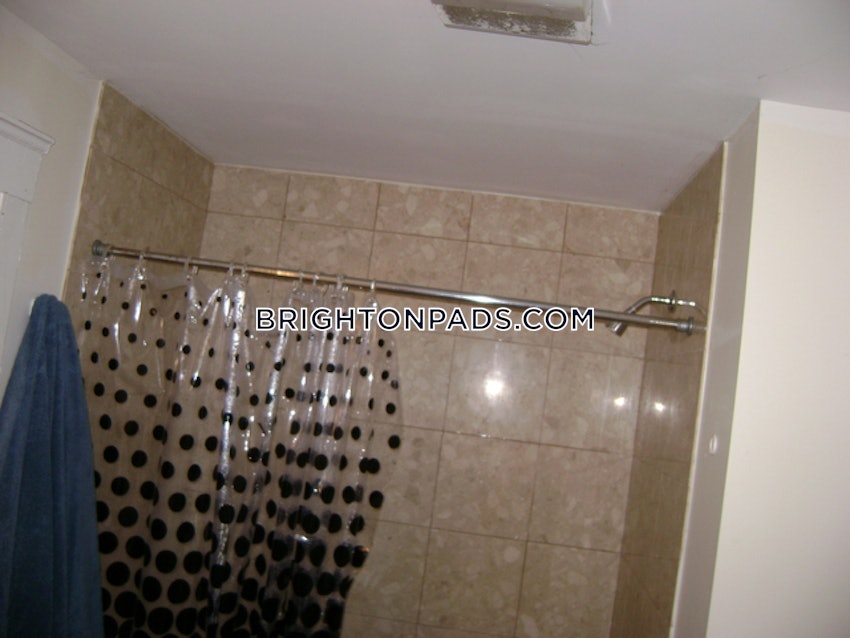 BOSTON - BRIGHTON - BOSTON COLLEGE - 5 Beds, 2 Baths - Image 36