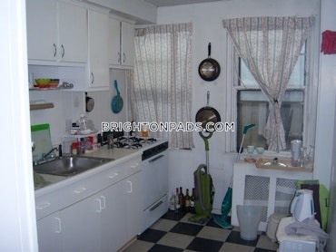 Commonwealth Ave. Boston