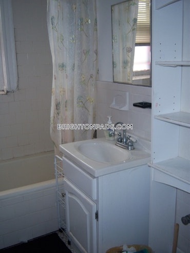 Commonwealth Ave. Boston