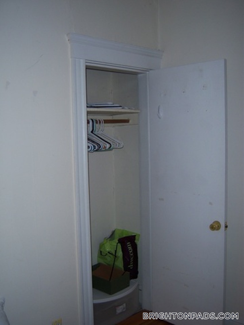 BOSTON - BRIGHTON - BOSTON COLLEGE - 3 Beds, 1 Bath - Image 12