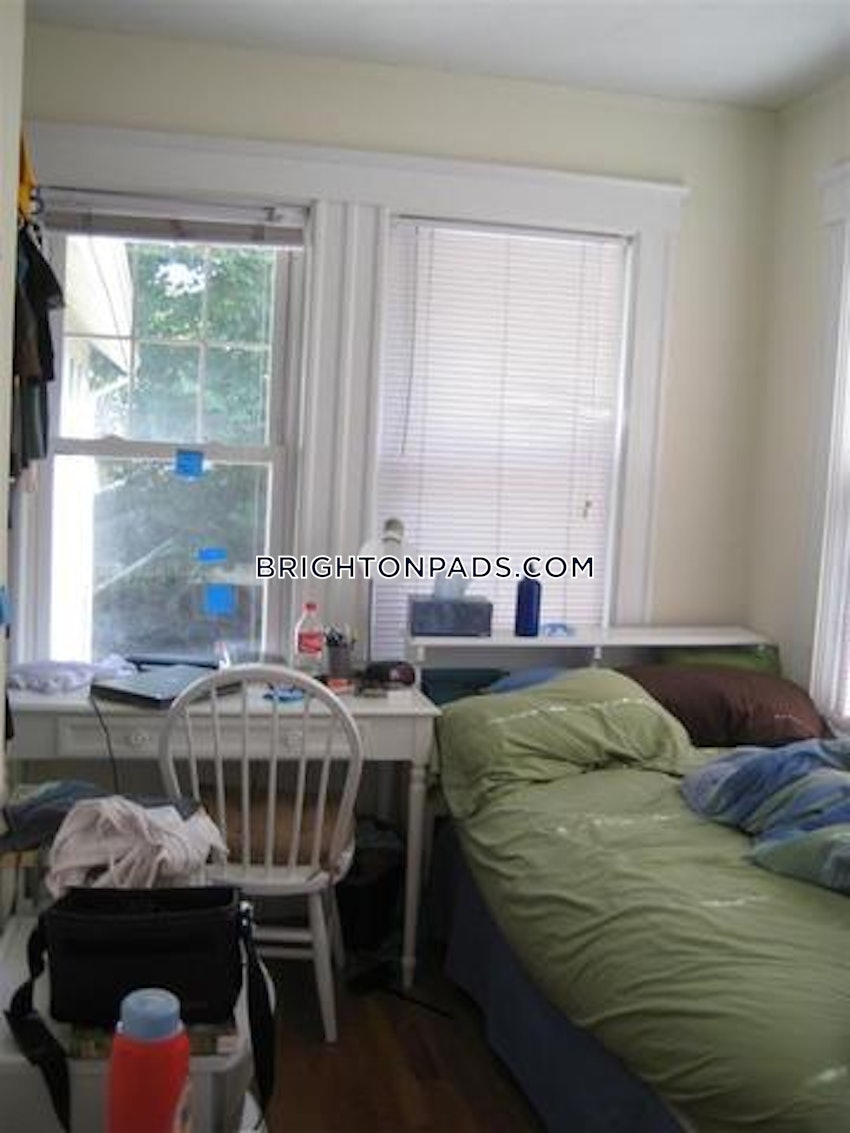 BOSTON - BRIGHTON - BOSTON COLLEGE - 6 Beds, 3 Baths - Image 16