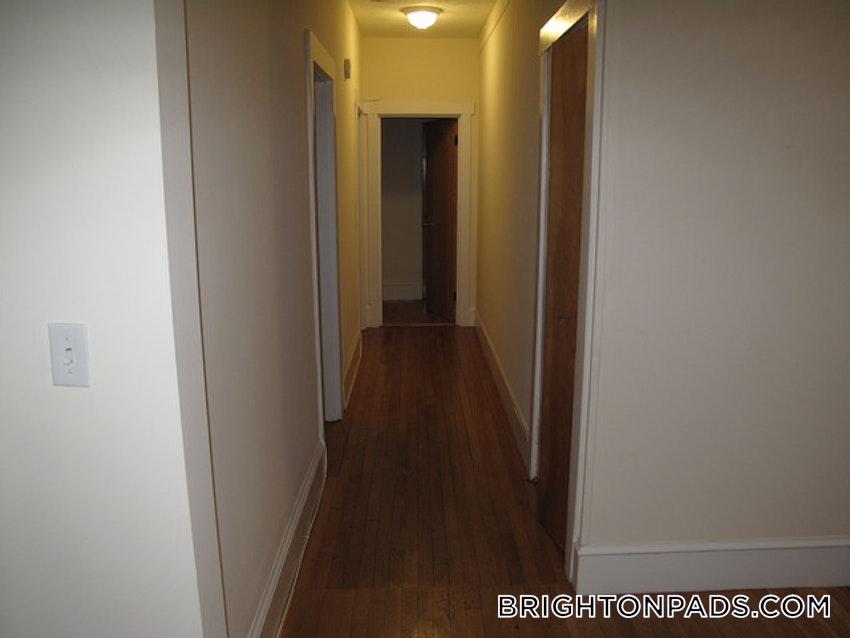 BOSTON - BRIGHTON - CLEVELAND CIRCLE - 3 Beds, 1 Bath - Image 20