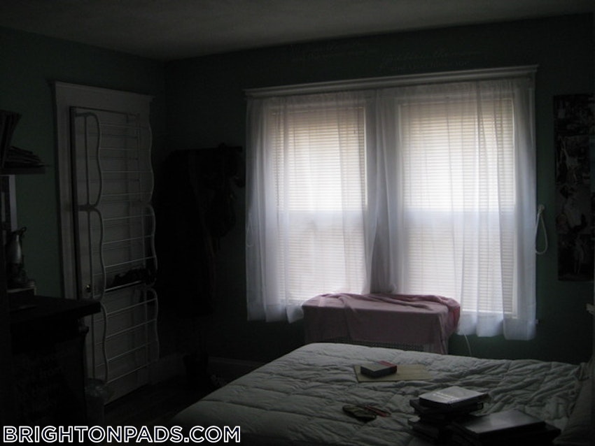 BOSTON - BRIGHTON - BOSTON COLLEGE - 5 Beds, 2 Baths - Image 7