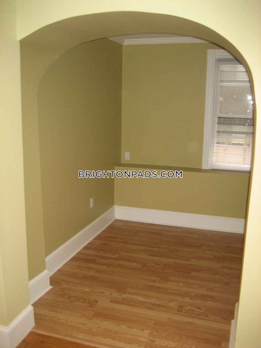 BOSTON - BRIGHTON - BOSTON COLLEGE - 5 Beds, 2 Baths - Image 72