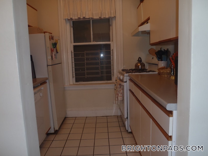 BOSTON - BRIGHTON - BOSTON COLLEGE - 2 Beds, 1 Bath - Image 14