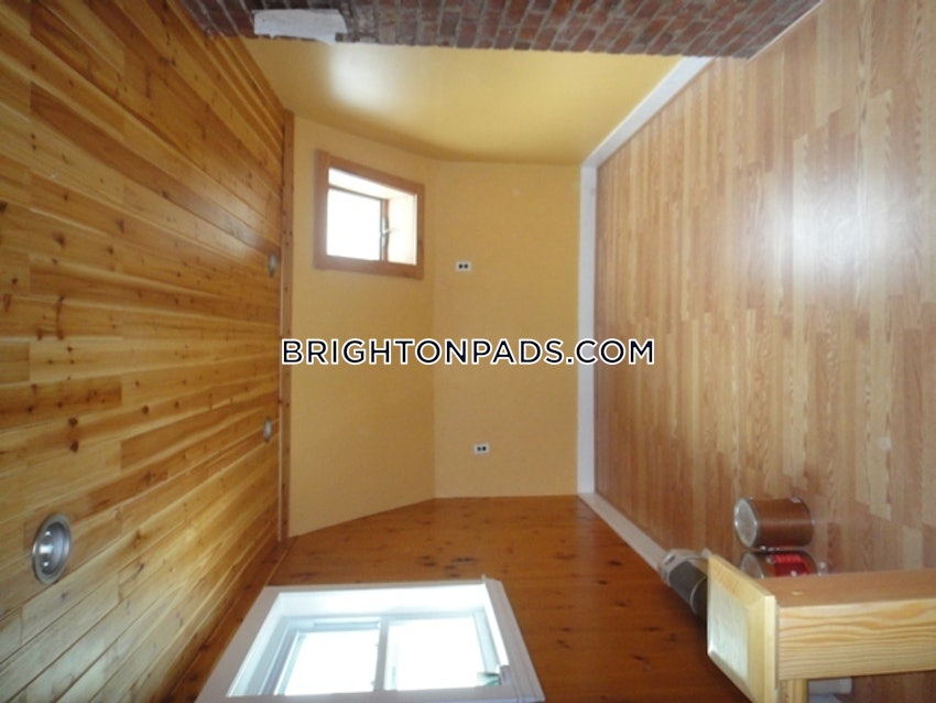 BOSTON - BRIGHTON - BOSTON COLLEGE - 4 Beds, 2 Baths - Image 38