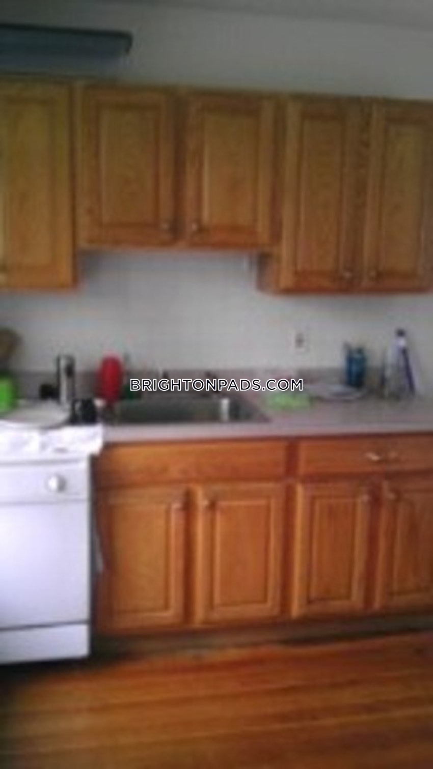 BOSTON - BRIGHTON - BOSTON COLLEGE - 5 Beds, 2 Baths - Image 15