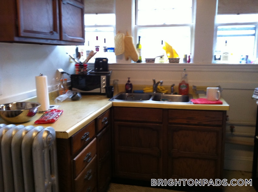 BOSTON - BRIGHTON - BOSTON COLLEGE - 3 Beds, 1 Bath - Image 14