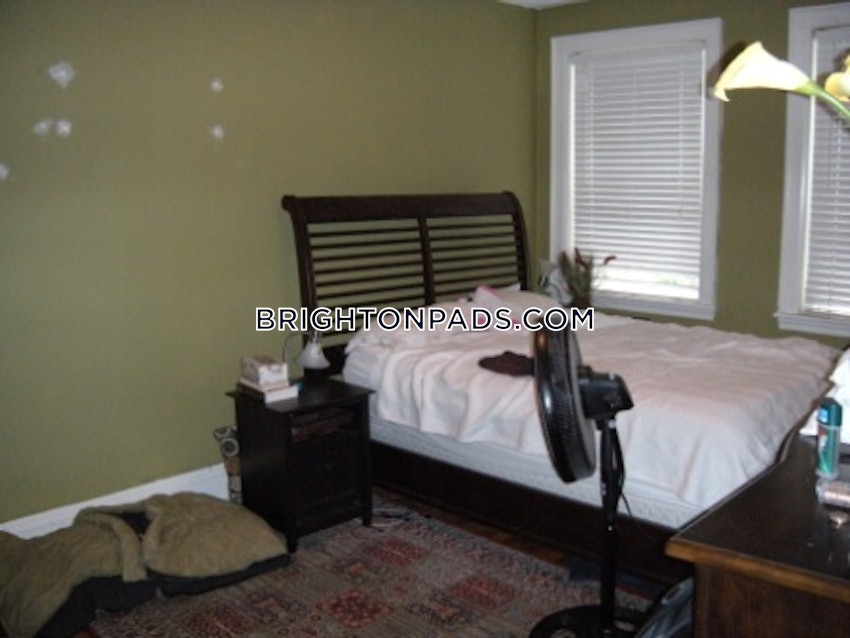 BOSTON - BRIGHTON - BOSTON COLLEGE - 2 Beds, 1 Bath - Image 4