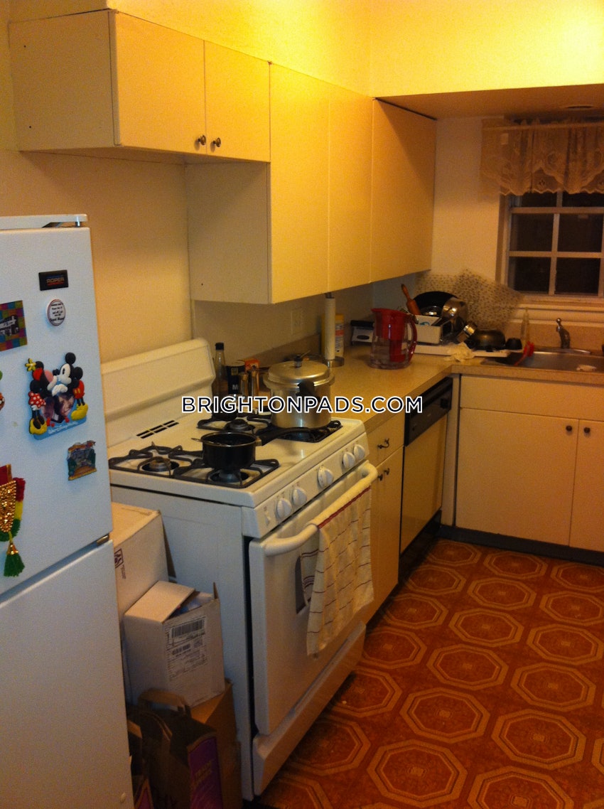 BOSTON - BRIGHTON - BOSTON COLLEGE - 2 Beds, 1 Bath - Image 3