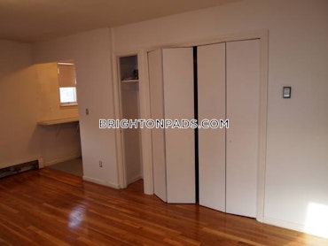 Boston - 0 Beds, 1 Baths
