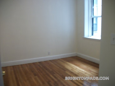 Boston - 3 Beds, 1 Baths