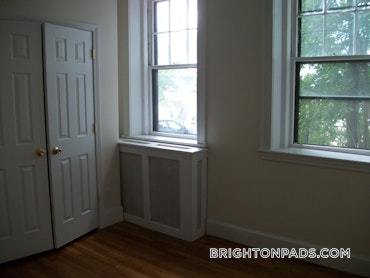 Boston - 3 Beds, 1 Baths