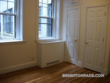 Boston - 3 Beds, 1 Baths