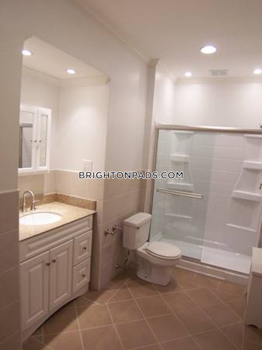 BOSTON - BRIGHTON - BOSTON COLLEGE - 5 Beds, 2 Baths - Image 134