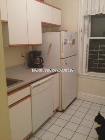 Boston - 2 Beds, 1 Baths
