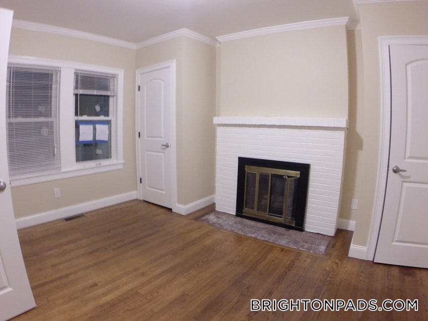 BOSTON - BRIGHTON - BOSTON COLLEGE - 4 Beds, 2 Baths - Image 6