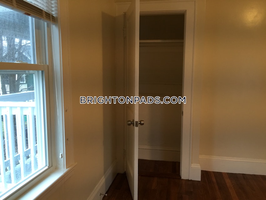 BOSTON - BRIGHTON - BOSTON COLLEGE - 5 Beds, 2 Baths - Image 7