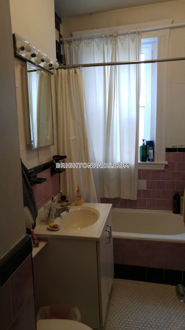 Boston - 1 Beds, 1 Baths