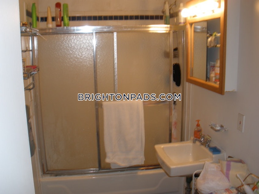 BOSTON - BRIGHTON - BRIGHTON CENTER - 5 Beds, 2 Baths - Image 13