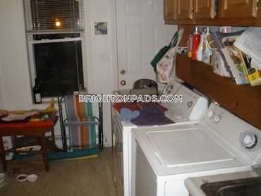 Boston - 5 Beds, 2 Baths