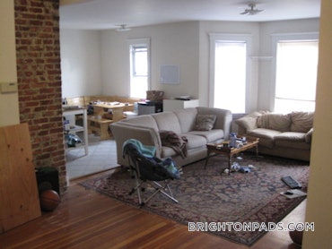 Brighton Center - Brighton, Boston, MA - 3 Beds, 1 Bath - $3,150 - ID#5574063