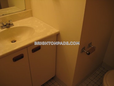 Boston - 3 Beds, 1.5 Baths