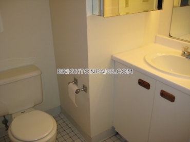 Boston - 3 Beds, 1.5 Baths