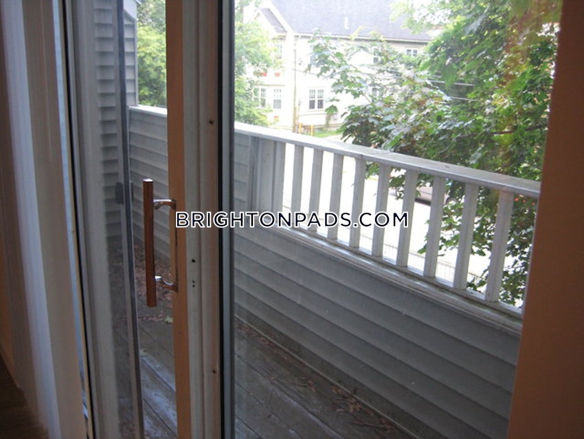 BOSTON - BRIGHTON - BRIGHTON CENTER - 3 Beds, 1.5 Baths - Image 12