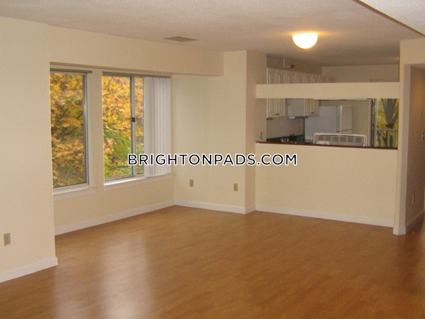 Boston - $3,100+ /month