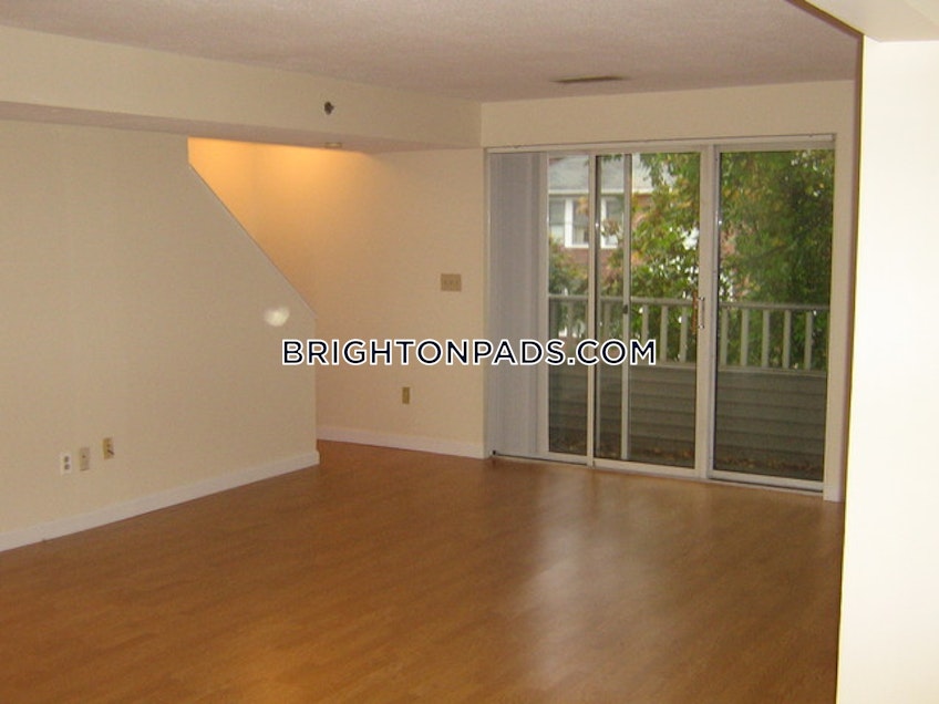 Boston - $3,100+ /month