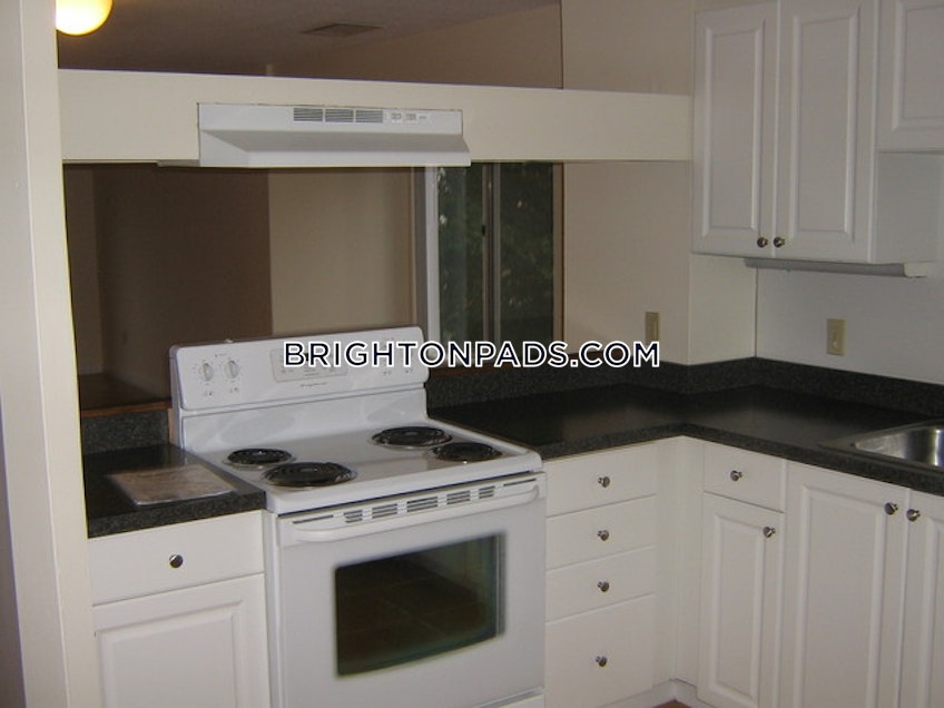 Boston - $3,100+ /month