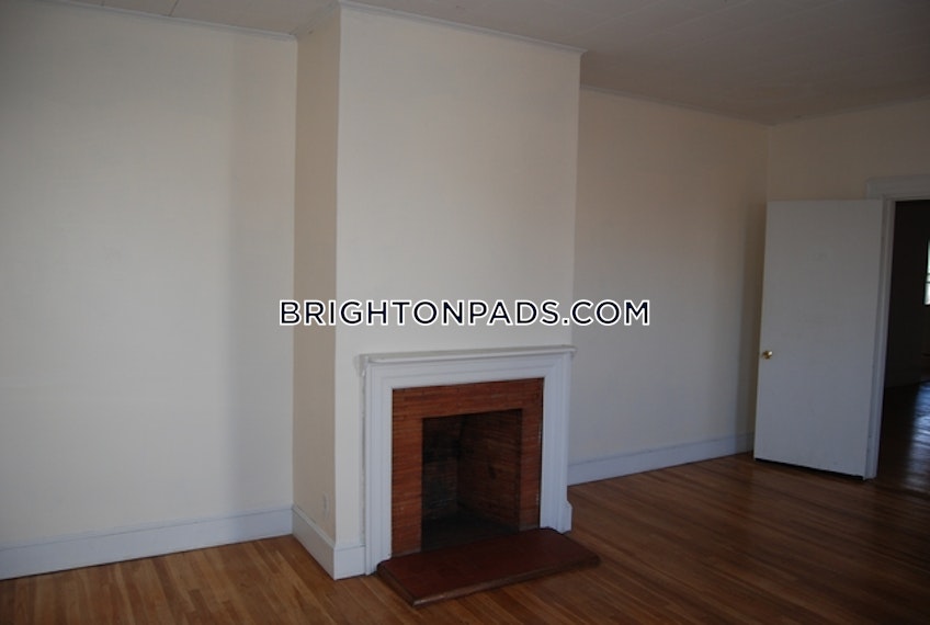 Boston - $3,300+ /month