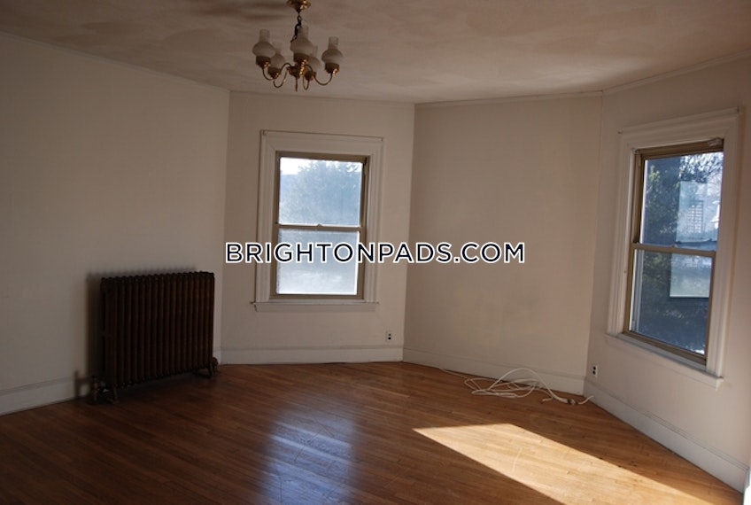 Boston - $3,300+ /month