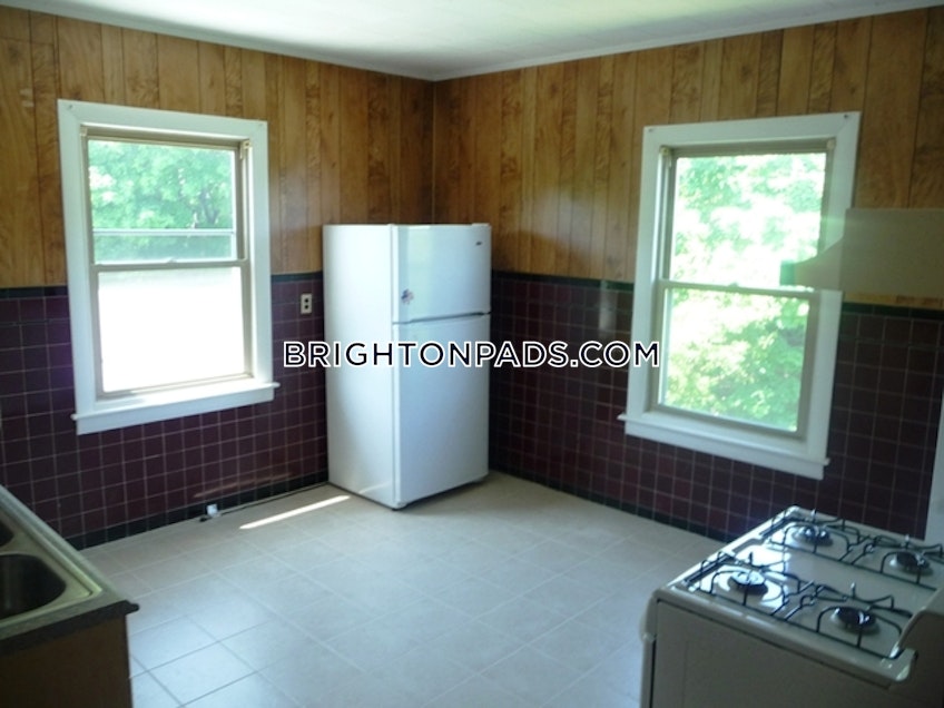 Boston - $3,300+ /month