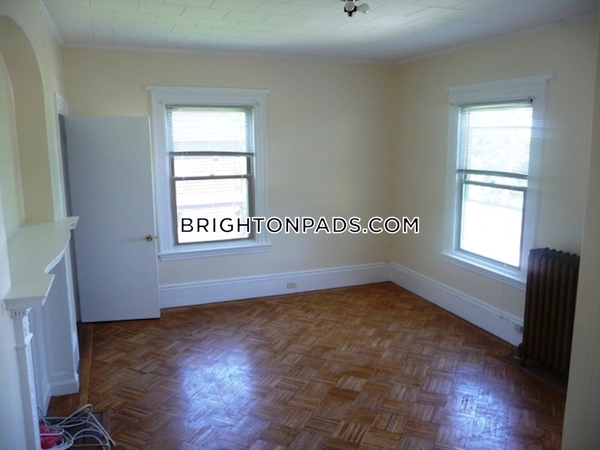 Boston - $3,300+ /month